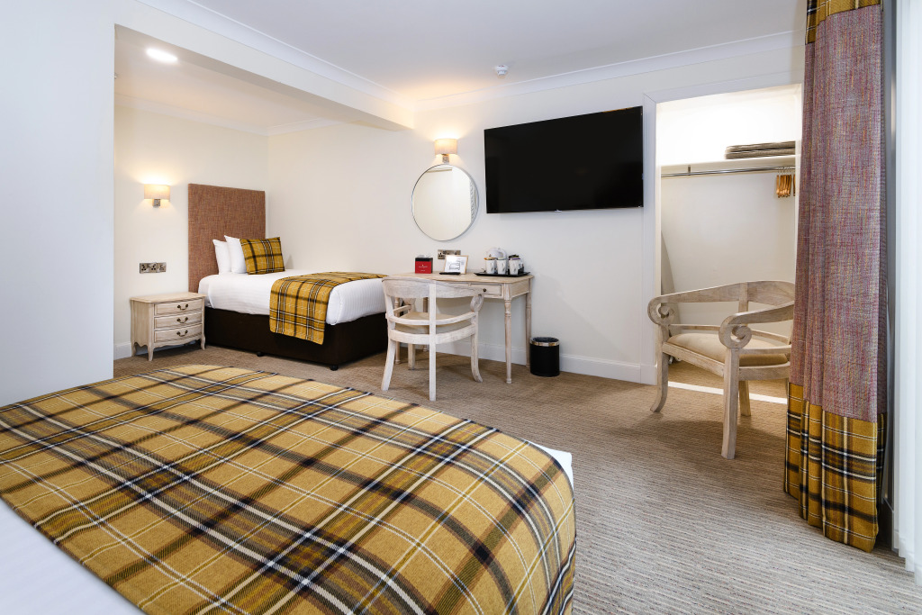 Fishers Hotel