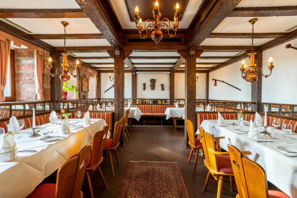 Burghotel Staufenberg