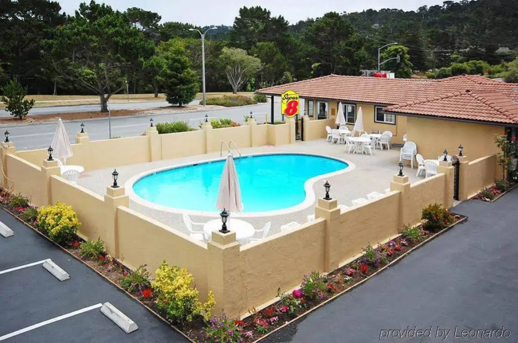 Aura Inn Monterey