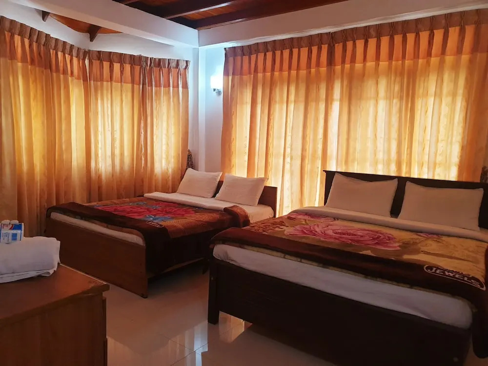 Oviya Guest Nuwara Eliya