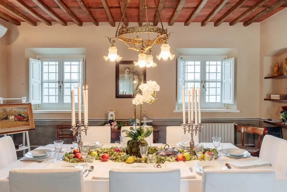 Villa Brunetta, Discover your Modern but Traditional Villa in Lucca