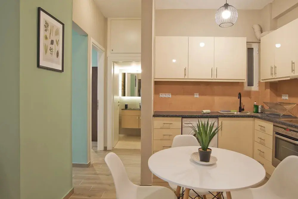 Jasmine in Athens With 1 Bedrooms and 1 Bathrooms