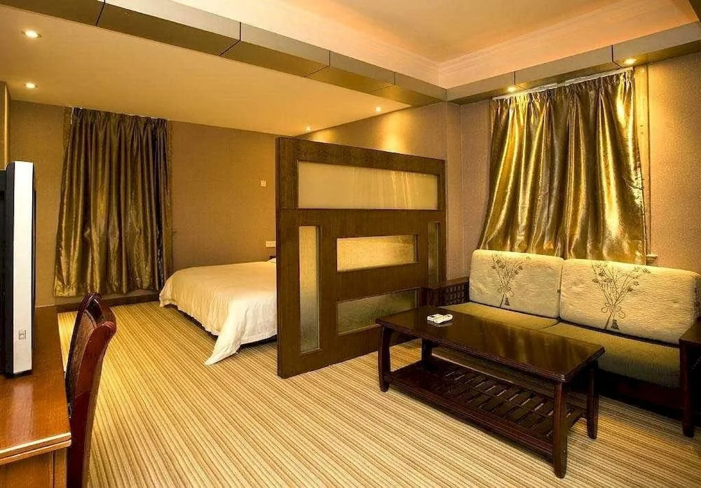 Shenzhen Yulong City Inn