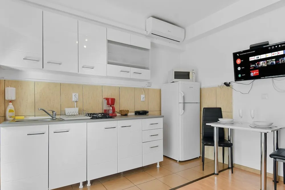 Pop Apartment