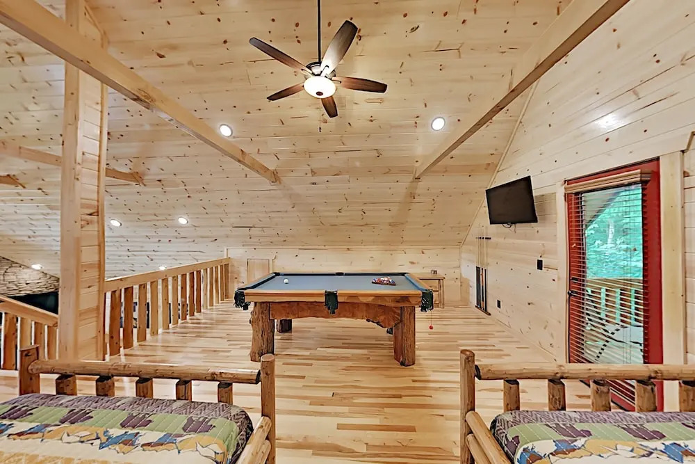 222flwkd 2 Bedroom Cabin