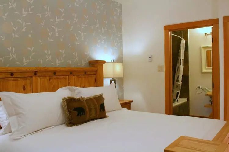 Canyon Ridge Lodge