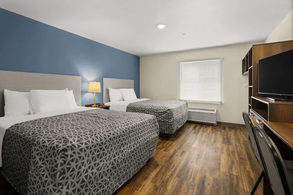 WoodSpring Suites Bowling Green I-65