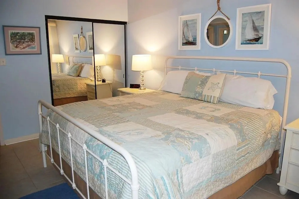 Romar Place 303
