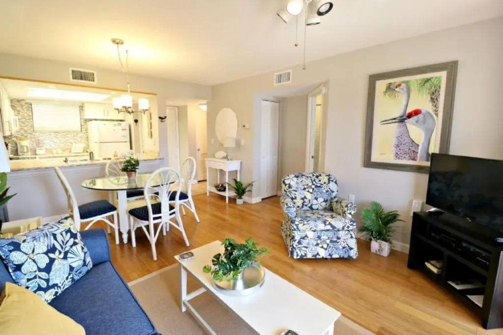 Ocean Village Club C24