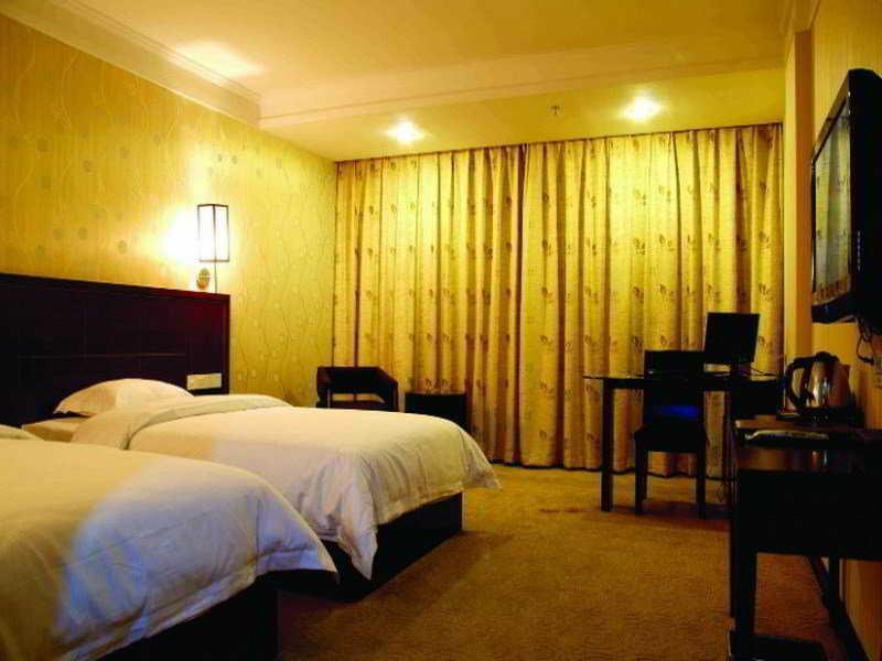 Guangzhou one plus one business hotel
