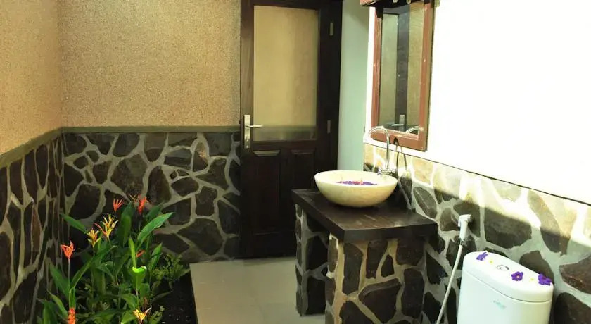 Pondok Lebih Homestay
