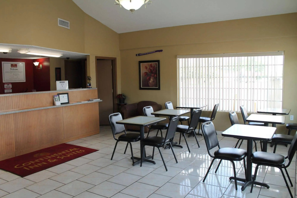 Continental Inn and Suites Nacogdoches TX SFA University Downtown