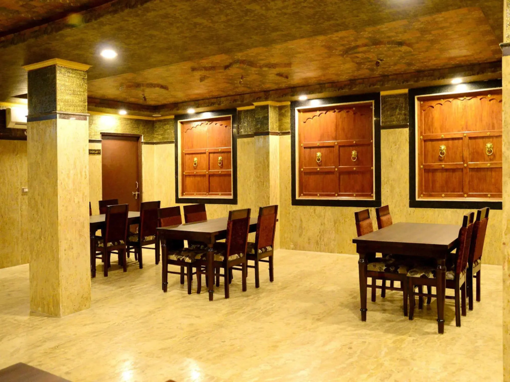 Hotel Akshay