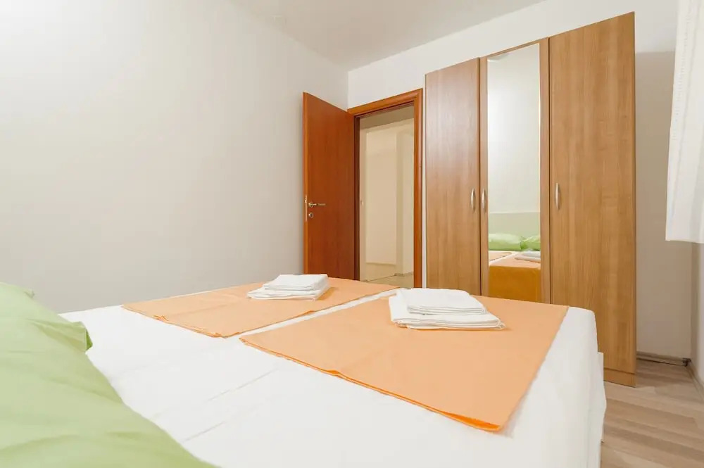 A4 - Spacious apt With the sea View & use of Pool