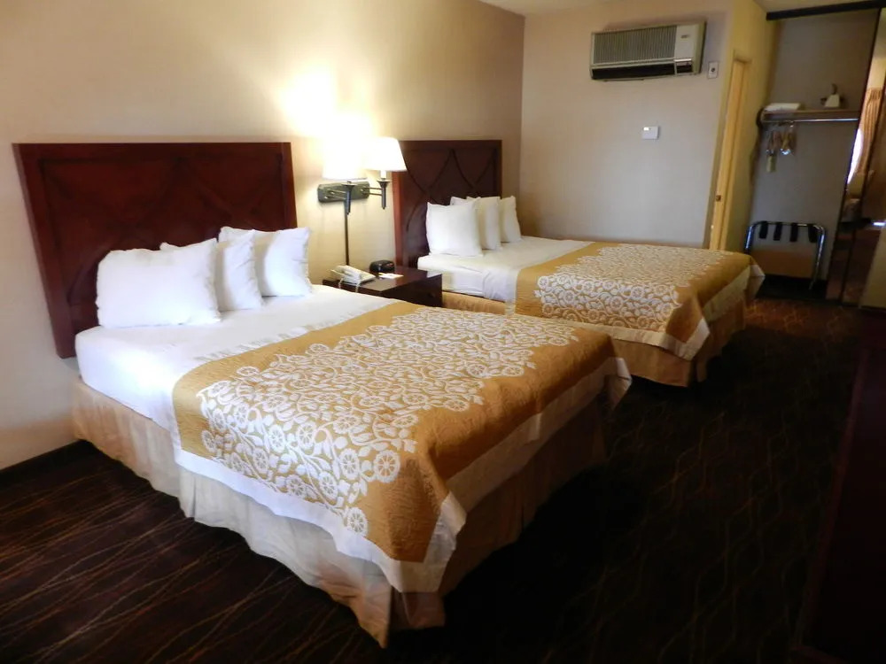 Days Inn San Diego Near Sea World