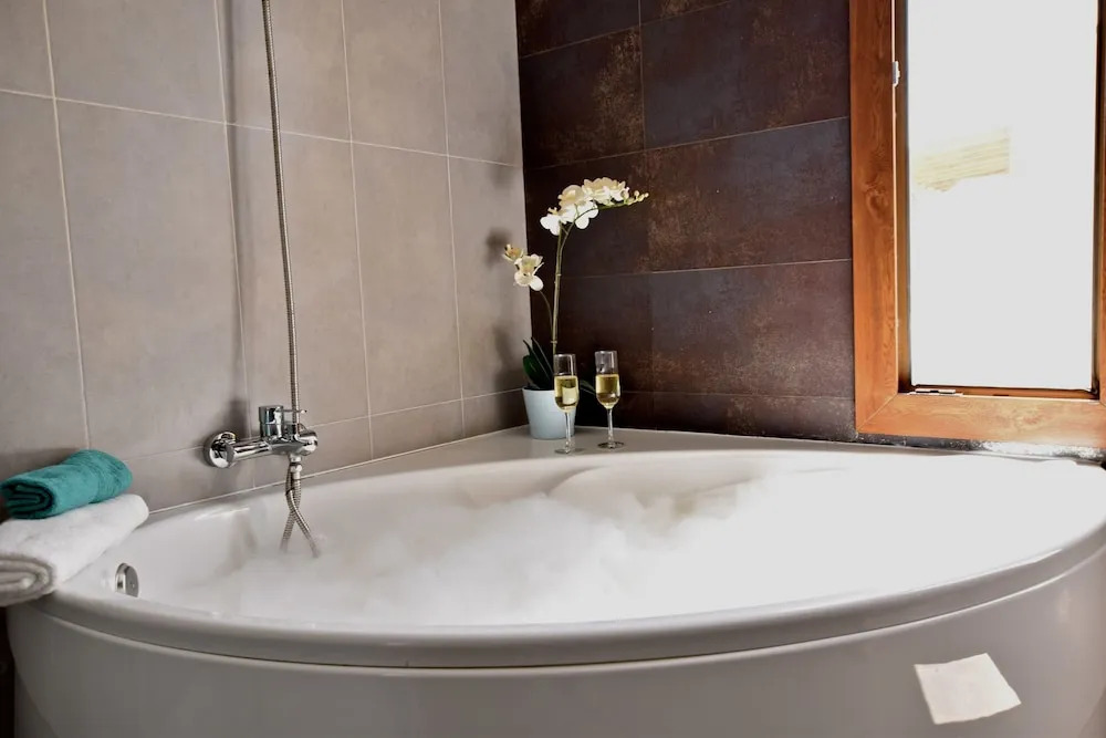 Lighthouse Villa - Private Pool -