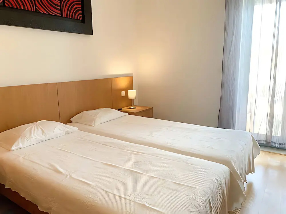 Marina View 1 Bedroom Apartment w Swimming Pool