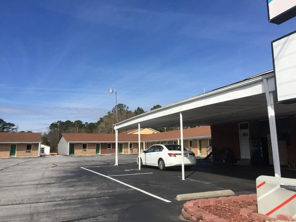 Coastal Motel