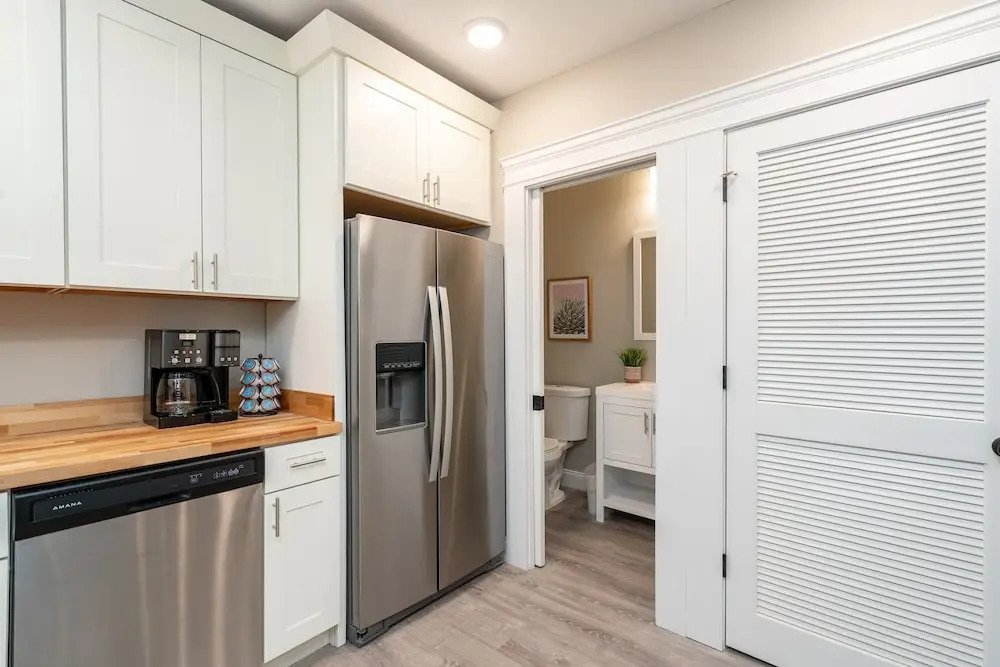 4632 Second Floor Historic Haven