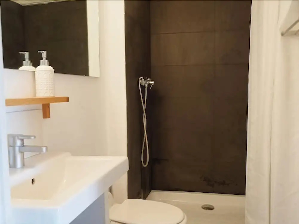 Honorê - Hôtel Pour Nomades Rêveurs - 3 Quai Gailleton