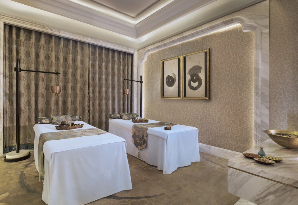 Wanda Reign Wuhan