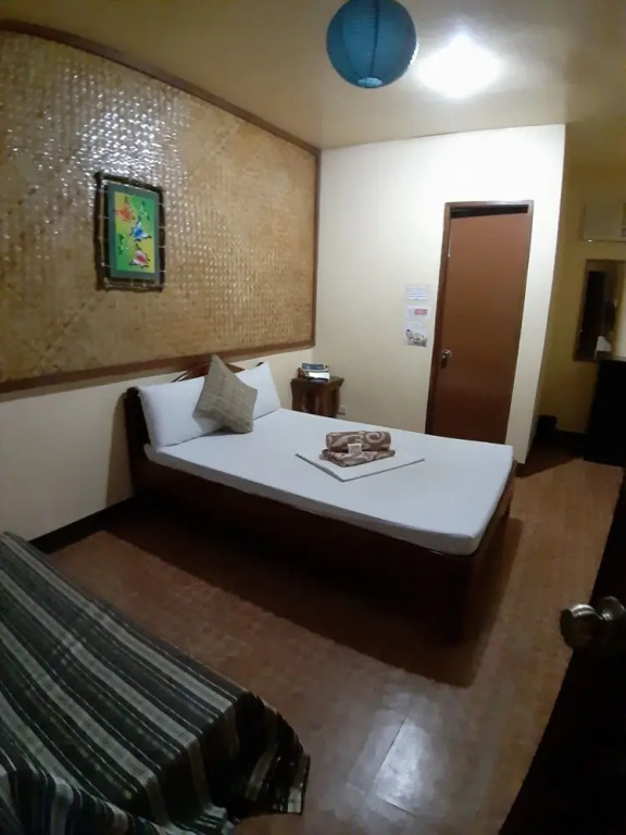 OYO 608 Jack's Dormitory