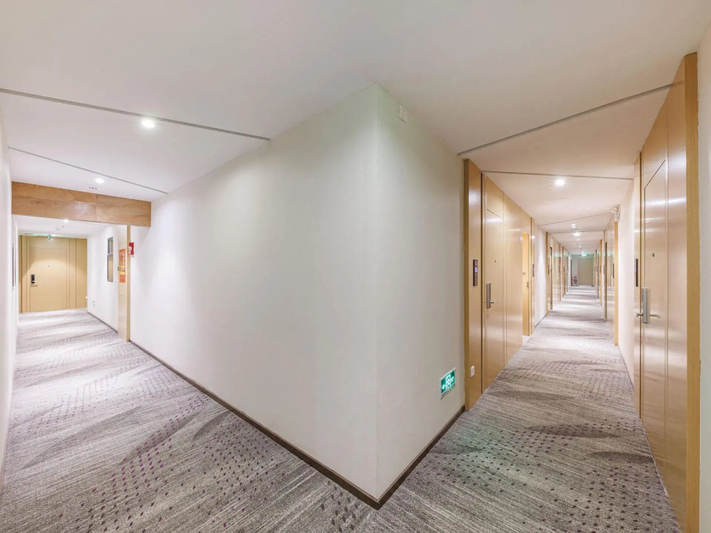 Lavande Hotel Guangzhou Xiajiao Metro Station Yingbin Road