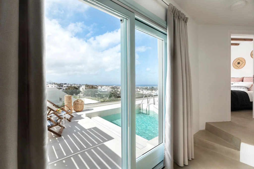 Santo Bloom Luxury Villas