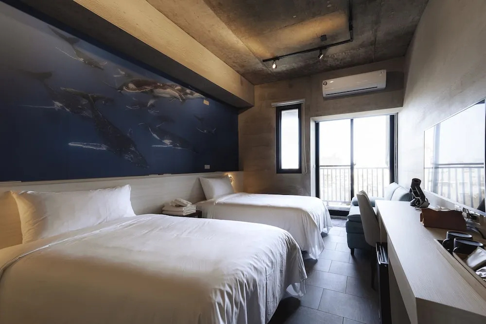 Deep Blue 23 B&B