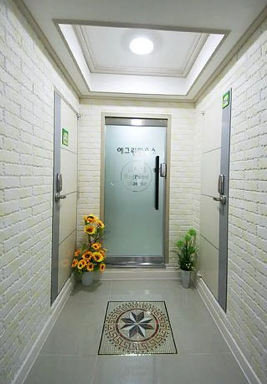 Yegreen House