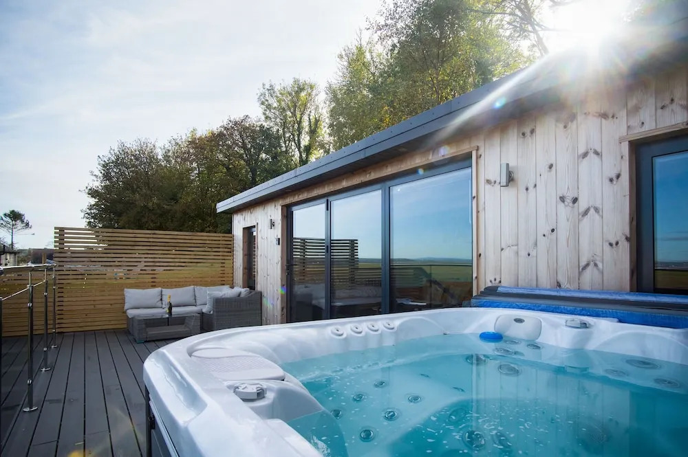 Caswell Bay Hide Out - Cabin - Landimore