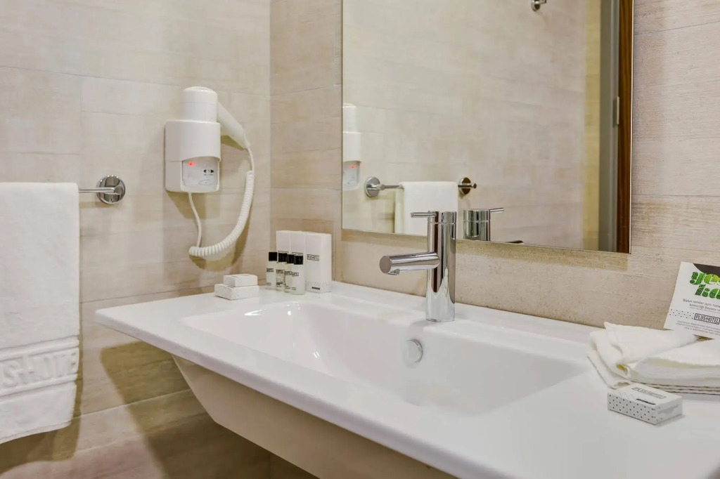 Plus Hotel Bostanci Atasehir