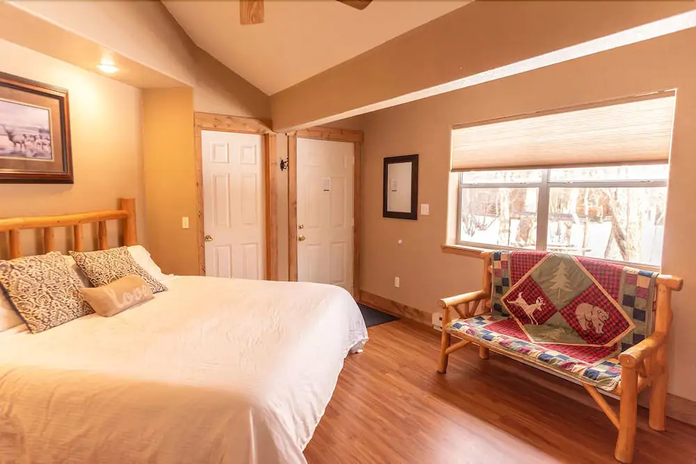 Mt. Elbert Chalet at Creekside Chalets - 2 Br Cabin