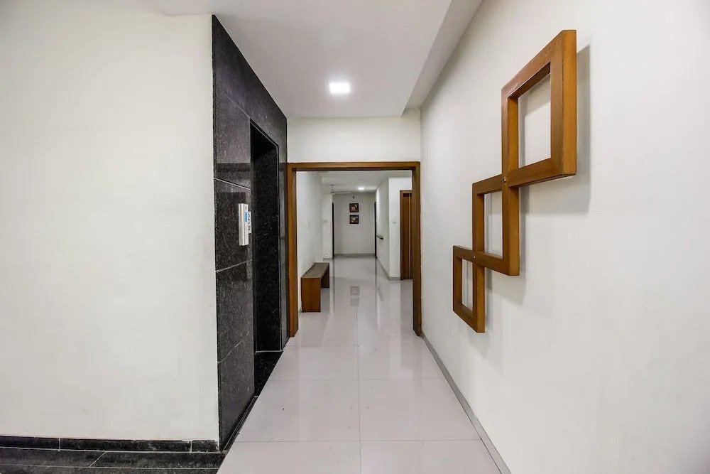 OYO 14499 Hotel Hill View Guest House Kondapur