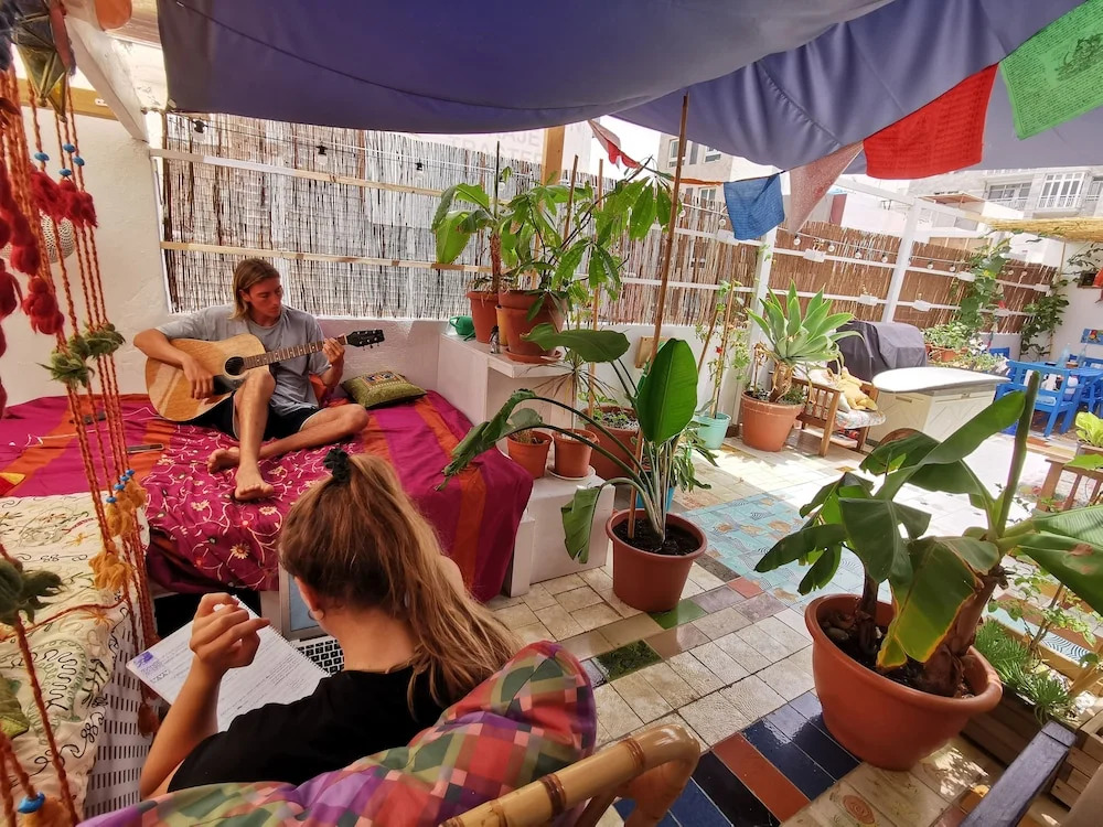 La Ventana Azul Surf Hostel
