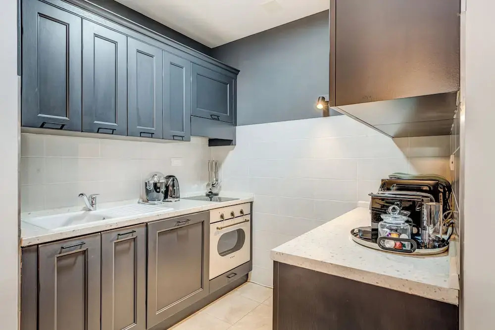 MAJESTIC 3-Bedroom Luxury Apartment