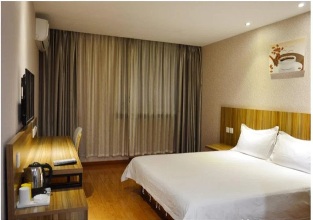Eaka 365 Hotel Zhengding Airport Branch