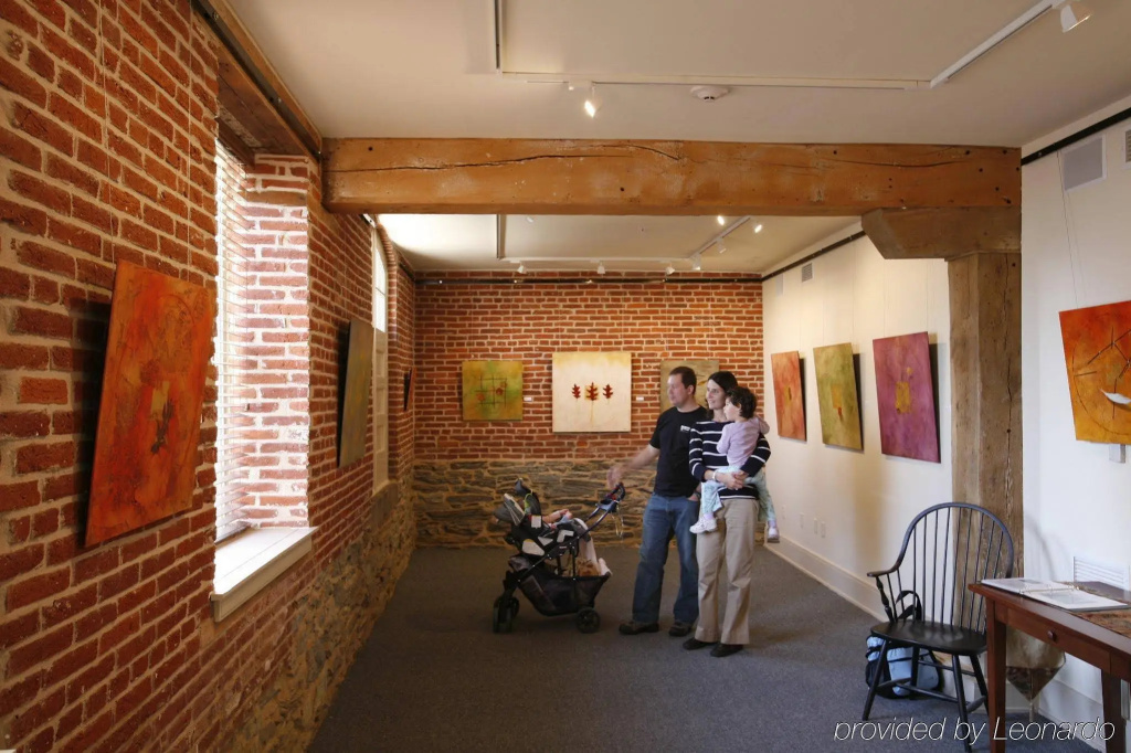 Lancaster Arts Hotel