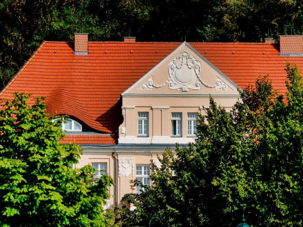 Sunday Resort Rugen 4-bedroom Apartment