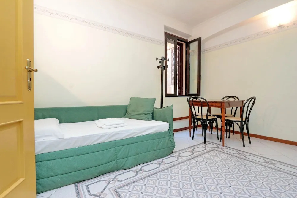 Frattina Halldis Apartments