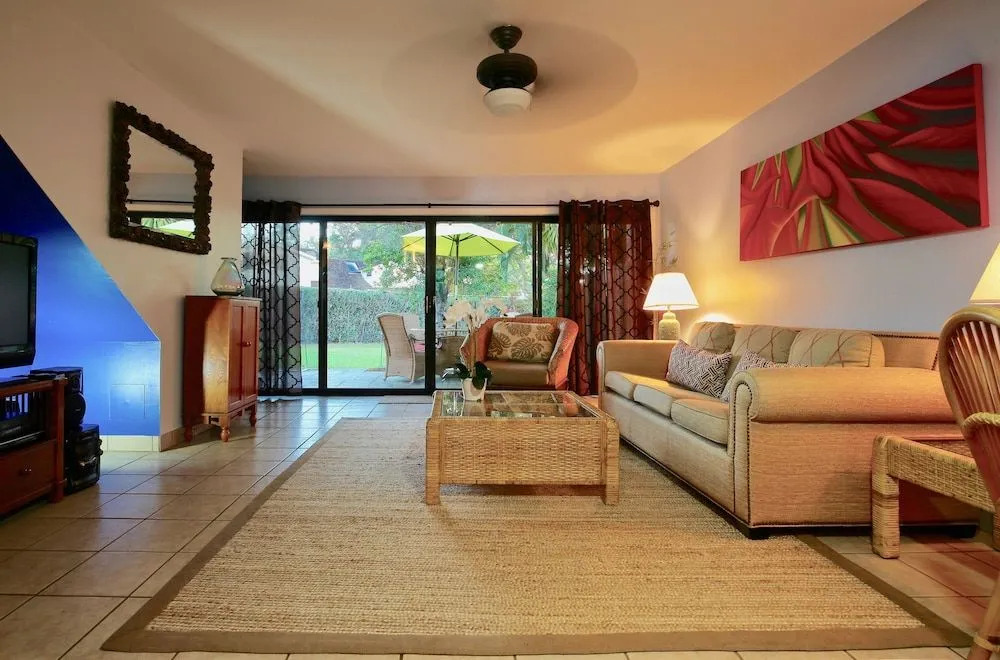 PuaMana 175-2 - 1 Br Condo