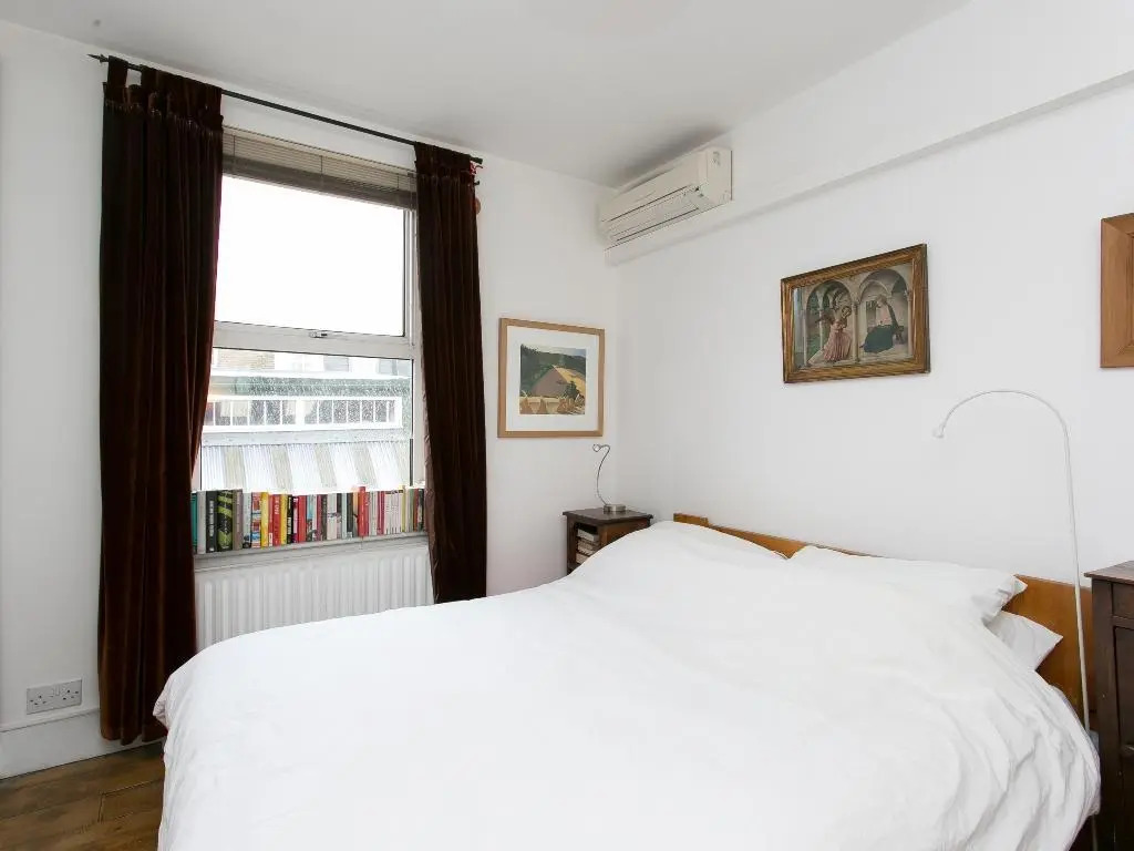 Veeve  3 Bed House On Studland Street Hammersmith