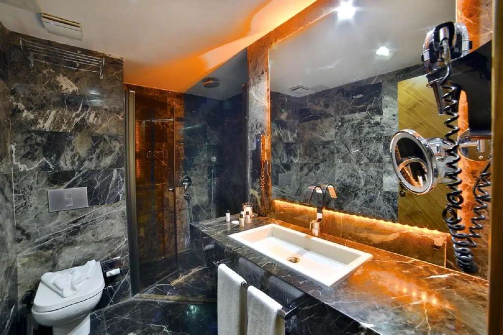 Anjer Hotel Bosphorus