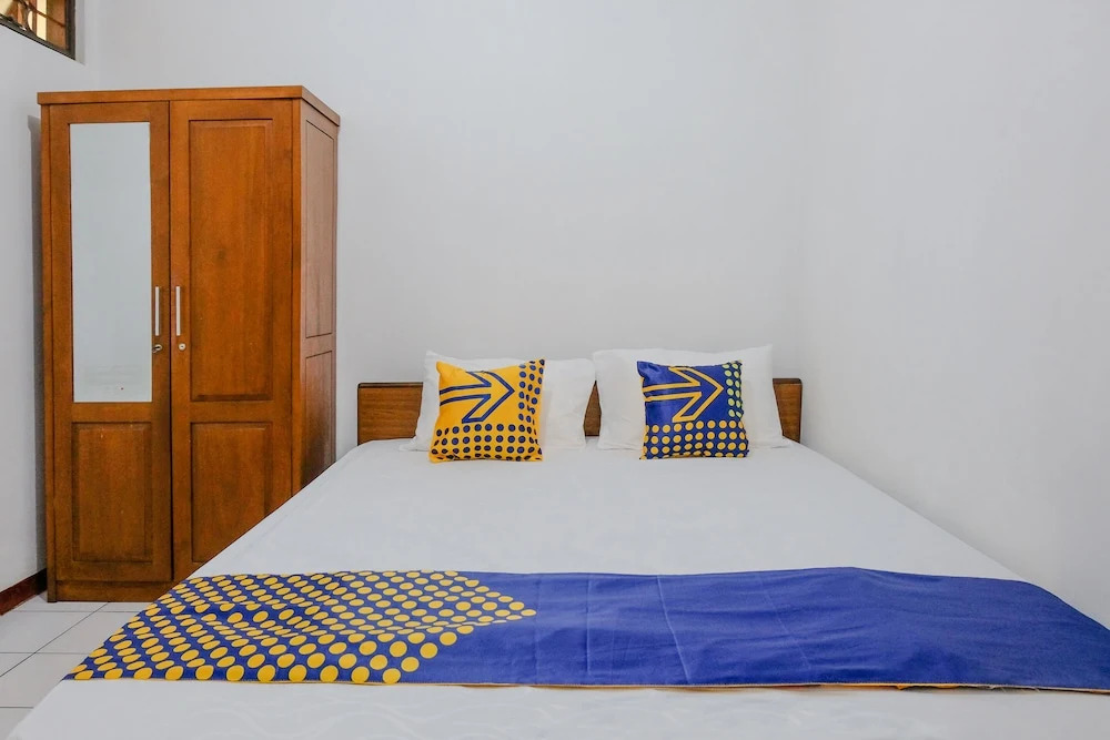 SPOT ON 2749 Tiga Sinar Residence
