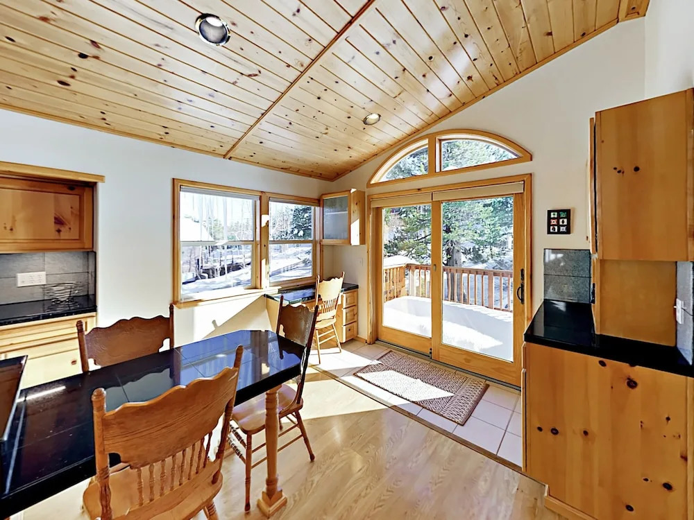 Slalom Way - 3 Br Home