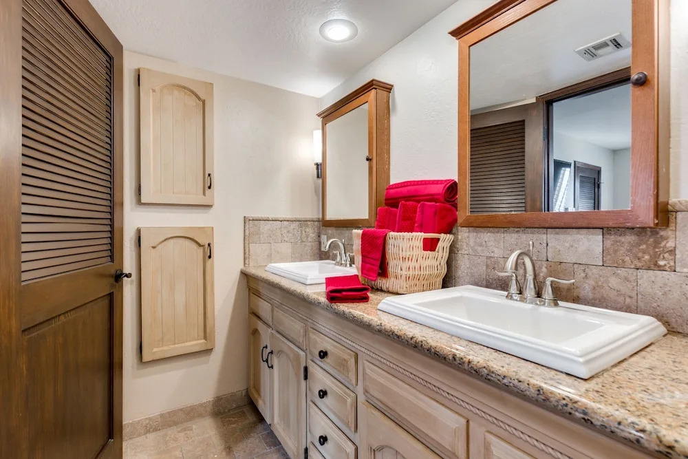 Hearn Rd House #303137 4 Bedrooms 3 Bathrooms Home