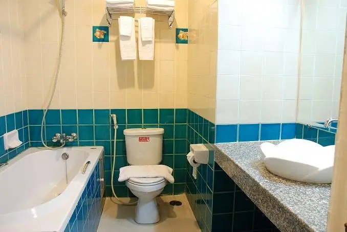 Chainat Thani Hotel