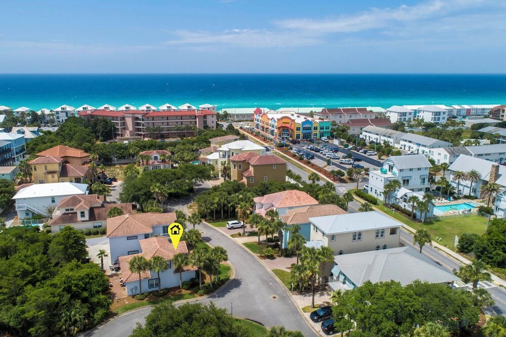Sea La Vie in Miramar Beach
