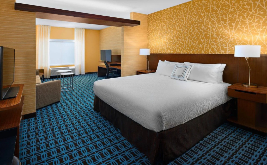 Fairfield Inn & Suites by Marriott Fresno Yosemite International Airport