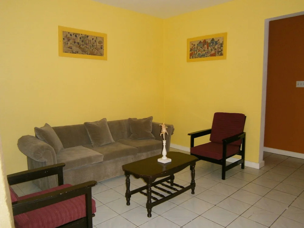 Coral Seas Beach Resort